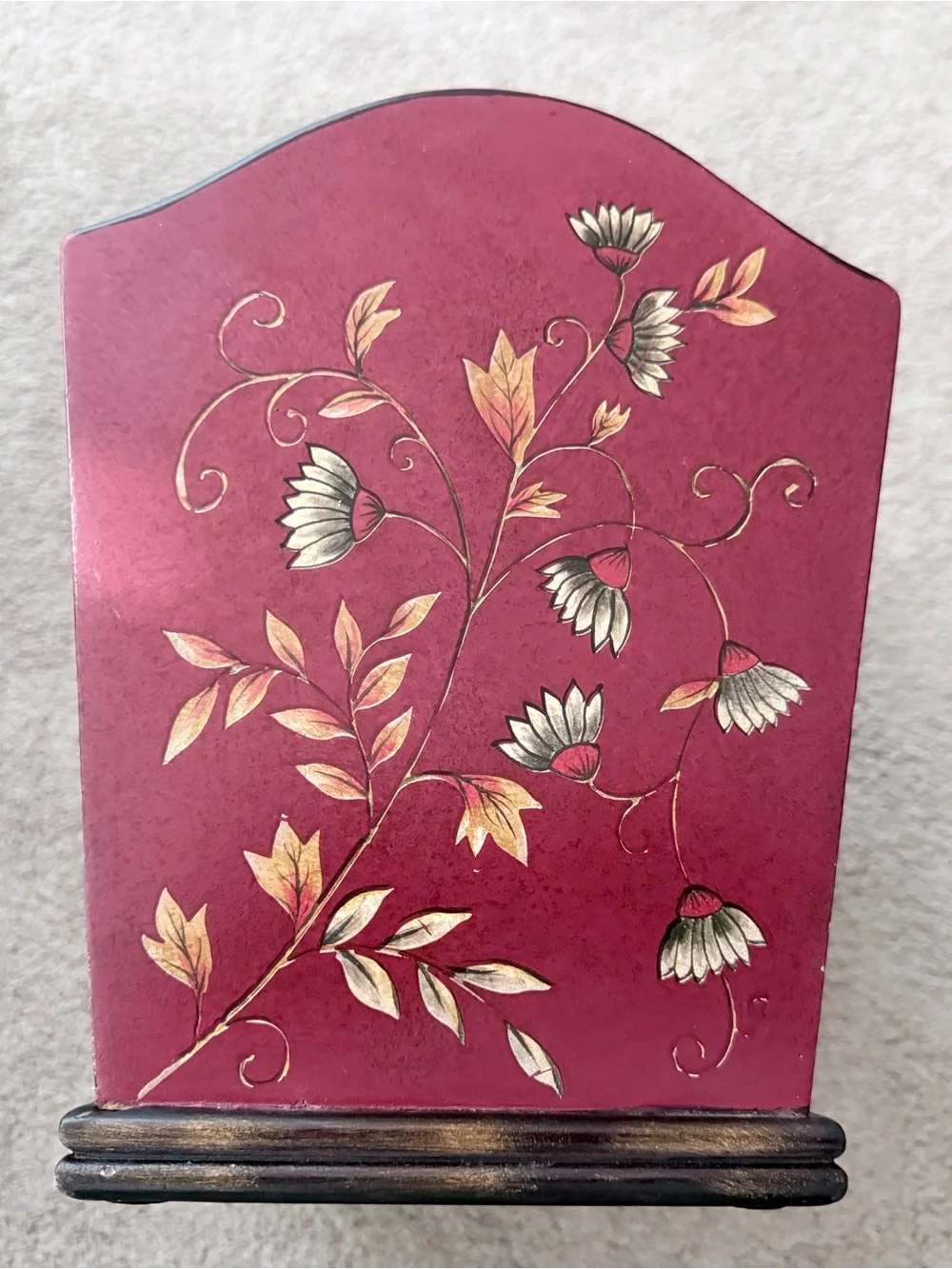 Vintage Style Red Floral Paisley Wooden Magazine Rack Organizer